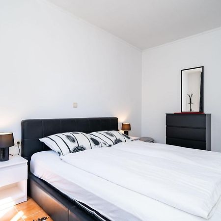 Apartments By The Sea Zuljana, Peljesac - 10233 Стая снимка