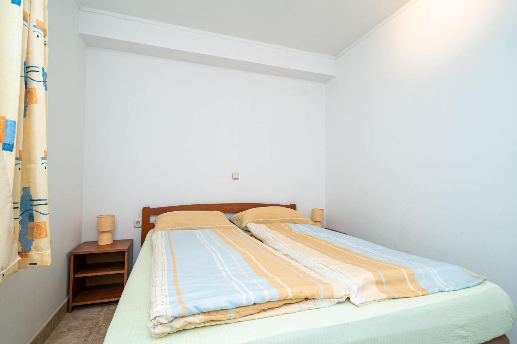 Apartments By The Sea Zuljana, Peljesac - 10233 Стая снимка